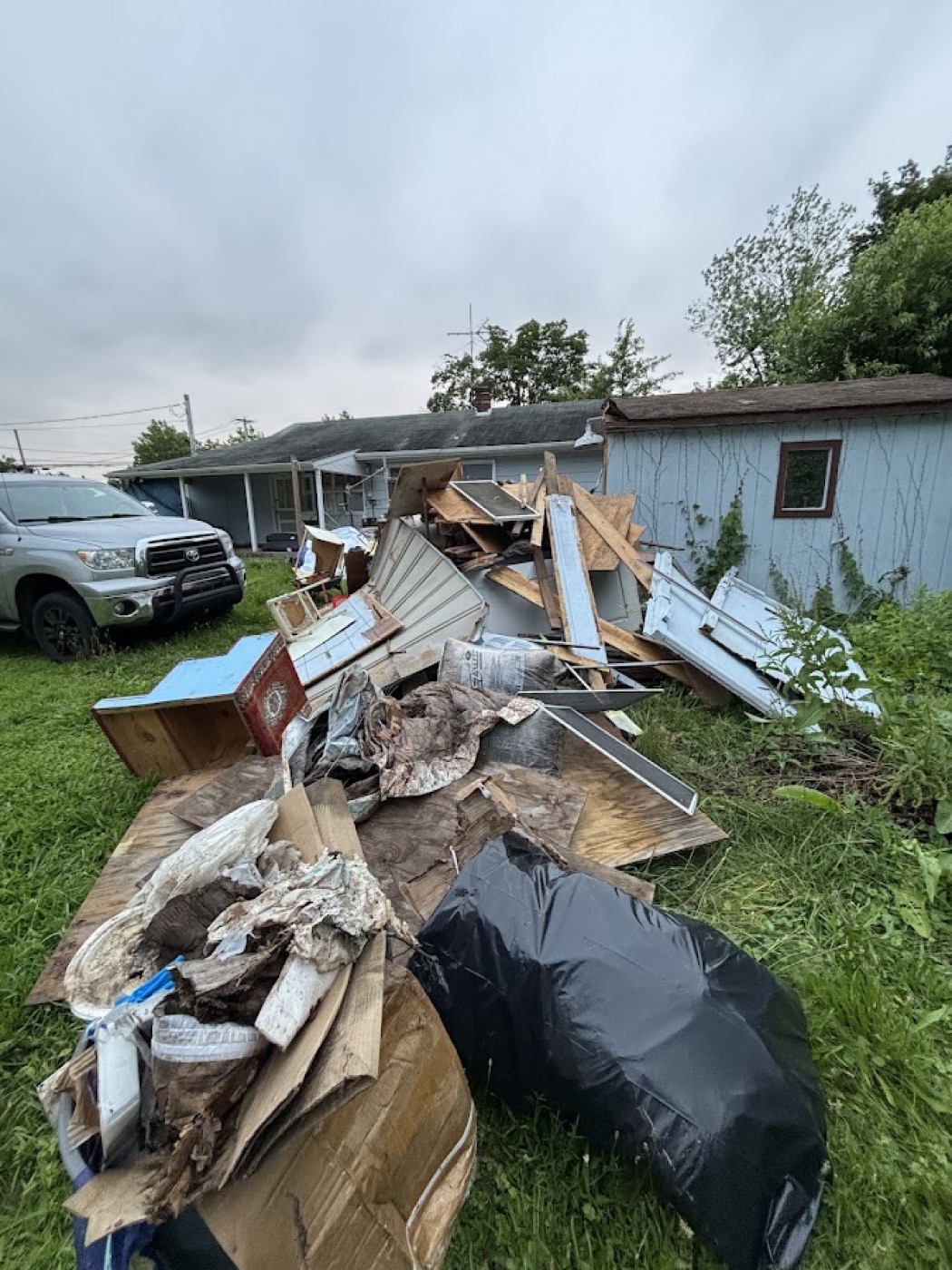 Photo from The Junk Magicians's Google Business Profile